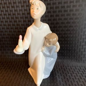 Llardo Children Figurine